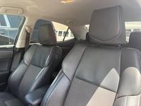2016 Toyota Corolla 4dr Sdn Auto L (Natl) - Image 8