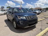 2017 Ford Explorer XLT 4WD - Image 3