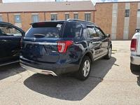 2017 Ford Explorer XLT 4WD - Image 4