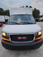 2019 GMC Savana 3500 SRW KUV Enclosed Utility Service Box Plumber Van Peachland - Image 9