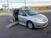 2010 Toyota Sienna LE HANDICAP VAN w/TRANSFER SEAT 1-OWNER 67K Philadelphia - Image 2