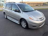 2010 Toyota Sienna LE HANDICAP VAN w/TRANSFER SEAT 1-OWNER 67K Philadelphia - Image 10