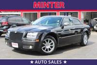 2010 Chrysler 300-Series 4dr Sdn Touring Signature RWD _Chrysler_ _300-Series_ _Sedan_