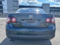 2009 Volkswagen Jetta Staten Island - Image 7