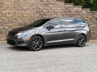 2018 Chrysler Pacifica Touring Plus Hendersonville - Image 2