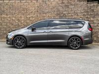 2018 Chrysler Pacifica Touring Plus Hendersonville - Image 3