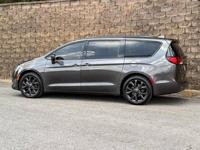 2018 Chrysler Pacifica Touring Plus Hendersonville - Image 4