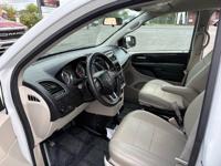 2015 Dodge Grand Caravan - WHEELCHAIR VAN / HANDICAP VAN / SIDE LOAD! Wheelchair Van In Beaverton - Image 9