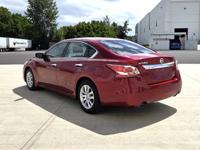 2015 Nissan Altima S Sedan. One-owner. 63k Mi. Portland - Image 8