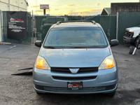 2005 Toyota Sienna Wheelchair Van - HANDICAP / KNEELING / 85K MILES. Wheelchair Sienna In Beaverton - Image 6