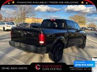 2024 RAM 1500 Classic Warlock 4x4 4dr Crew Cab 5.5 ft. SB Pickup Call/Text 516- + EVERYONE FINANCED!! PODEMOS FINANCIAR A CUALQUIERA! - Image 5