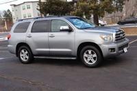 2008 Toyota Sequoia 4x4 4WD Limited 5.7L V8 SUV Victory Motors of Colorado - Image 3
