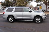 2008 Toyota Sequoia 4x4 4WD Limited 5.7L V8 SUV Victory Motors of Colorado - Image 4