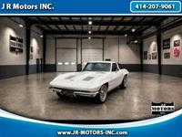 1963 Chevrolet Corvette split-window coupe SOUTH MILWAUKEE WI 53172 - Image 2