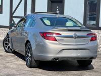 2017 BUICK REGAL Sport Touring **Low Miles Extra Clean Warranty** HIGHLAND - Image 9