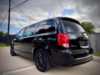 2020 Dodge Grand Caravan GT Clean Car Fax Soth Houston - Image 4