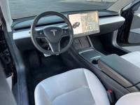 2021 Tesla Model 3 PERFORMANCE--with 56k miles--~~251 mile range Las Vegas - Image 10