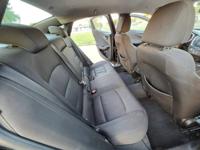 Very Nice 2018 Chevrolet Malibu Oklahoma city - Image 4