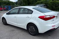 2016 Kia Forte * Runs good and excellent on gas * - Image 3