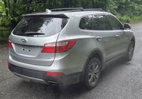 2013 Hyundai Santa Fe GLS AWD SUV 3rd Row - Image 9