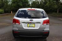2013 Kia Sorento LX Lancaster Dr Se Salem OR 97317 - Image 9