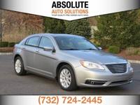2014 Chrysler 200 Limited 4dr Sedan Chrysler 200 Sedan - Image 4