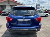 2020 Nissan Pathfinder Nashville - Image 6