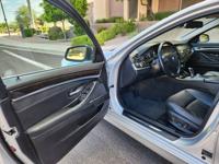 2011 BMW 530i Gorgeous LOW MILES 94k mile Phoenix - Image 10