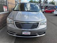 2015 Chrysler Town Country 4DR WGN TOURING multnomah county - Image 3