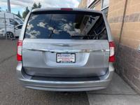 2015 Chrysler Town Country 4DR WGN TOURING multnomah county - Image 6