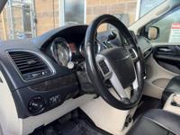 2015 Chrysler Town Country 4DR WGN TOURING multnomah county - Image 9