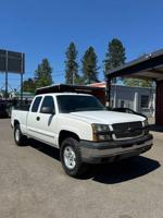 2003 Chevrolet Silverado 1500 LS / 5.3L V8 VORTEC / 4WD / 213k miles Milwaukie - Image 9