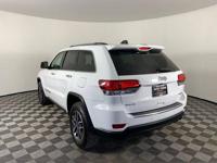2021 Jeep Grand Cherokee Limited Stop In Save !! + Auto Town GMC - Image 8