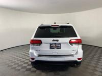 2021 Jeep Grand Cherokee Limited Stop In Save !! + Auto Town GMC - Image 9