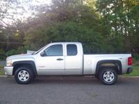 2008 Chevrolet Silverado 1500 LT2 4WD 4dr Extended Cab 5.8 ft. SB East Brunswick, NJ - Image 3