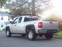 2008 Chevrolet Silverado 1500 LT2 4WD 4dr Extended Cab 5.8 ft. SB East Brunswick, NJ - Image 4