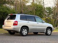 2001 Toyota Highlander Base 2WD 4dr SUV East Brunswick, NJ - Image 5