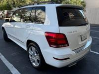 2015 Mercedes-Benz GLK-Class RWD Panoramic roof ,Leather Seats - Image 6