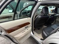 2009 Mercury Grand Marquis LS - ONLY 34K ORIGINAL MILES! GRAND MARQUIS IN BEAVERTON - Image 10