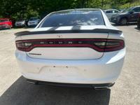 2019 Dodge Charger SXT 4dr Sedan Binghamton - Image 5
