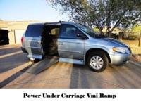 2006 Chrysler Town & Country Handicap Wheelchair Presidential Van - Image 4