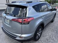 LIKE NEW! 2018 Toyota Rav4 XLE FWD 71k miles 1-owner MINT! - Image 8
