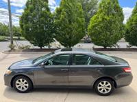 2010 Toyota Camry LE SEDAN ! VERY GOOD CONDITION ! CLEAN TITLE! PHILADELPHIA - Image 7