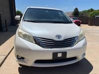 2015 Toyota Sienna Minivan 4D Edmond @ Legacy Auto - Image 4