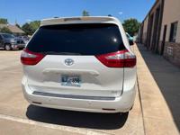 2015 Toyota Sienna Minivan 4D Edmond @ Legacy Auto - Image 8