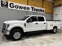 2019 Ford F-250 4x4 Crew Cab STX Utility Bed Back Up Camera Mid TN - Image 3