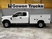 2018 Ford F250 XL Extended Cab 4wd Utility Bed Mid TN - Image 5