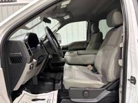 2018 Ford F250 XL Extended Cab 4wd Utility Bed Mid TN - Image 10