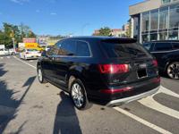 2017 Audi Q7 3.0T Quattro Premium Plus Fully Loaded brooklyn - Image 10