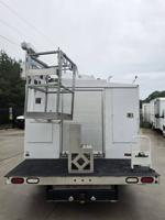 2019 Ford E-450 E450 35ft ALTEC Bucket Boom Lift Truck Enclosed Box - Image 5